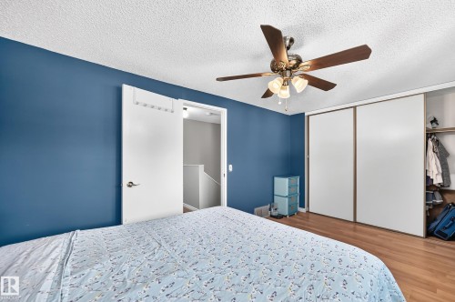 14029 30 Street Nw, Edmonton, AB - Indoor Photo Showing Bedroom