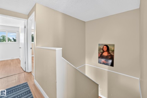 14029 30 Street Nw, Edmonton, AB - Indoor Photo Showing Other Room