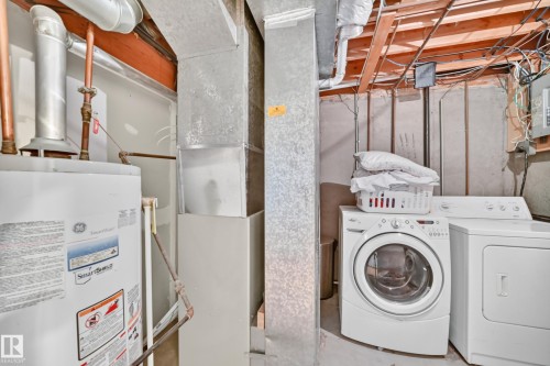 14029 30 Street Nw, Edmonton, AB - Indoor Photo Showing Laundry Room