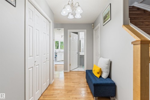 15817 102 Avenue Nw, Edmonton, AB - Indoor Photo Showing Other Room