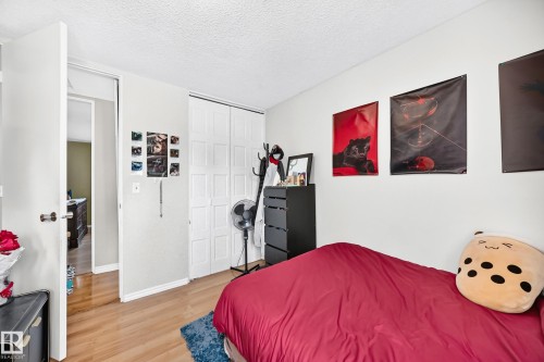 9824 171 Avenue Nw, Edmonton, AB - Indoor Photo Showing Bedroom