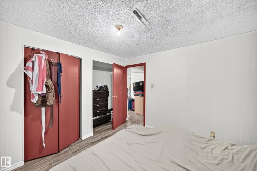 9824 171 Avenue Nw, Edmonton, AB - Indoor Photo Showing Bedroom