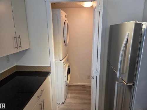 #309 5816 Mullen Pl Nw, Edmonton, AB - Indoor