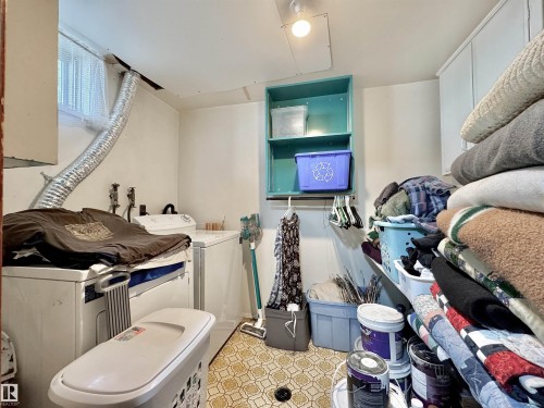 119 Garland Crescent, Sherwood Park, AB - Indoor Photo Showing Other Room