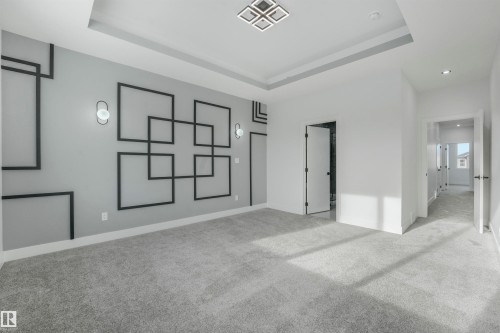 3033 7A Avenue Sw, Edmonton, AB - Indoor Photo Showing Other Room