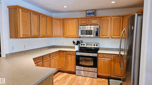 7 Andrew Drive, Rural Athabasca County, AB - Indoor Photo Showing Kitchen