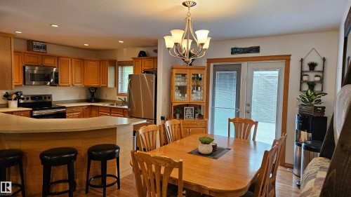 7 Andrew Drive, Rural Athabasca County, AB - Indoor Photo Showing Dining Room