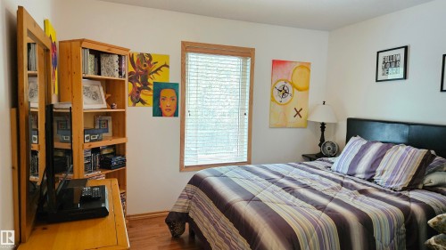 7 Andrew Drive, Rural Athabasca County, AB - Indoor Photo Showing Bedroom