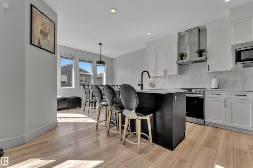 3811 42 Avenue, Beaumont, AB - Indoor Photo Showing Kitchen With Upgraded Kitchen