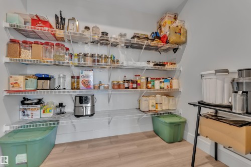 3811 42 Avenue, Beaumont, AB - Indoor