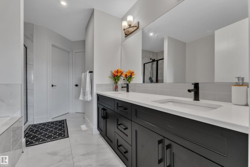 3811 42 Avenue, Beaumont, AB - Indoor Photo Showing Bathroom