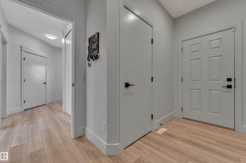 3811 42 Avenue, Beaumont, AB - Indoor Photo Showing Other Room