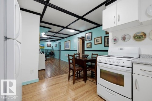 9823 151 Street Nw, Edmonton, AB - Indoor Photo Showing Kitchen