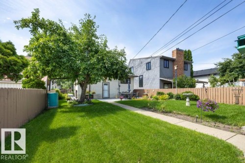 9823 151 Street Nw, Edmonton, AB - Outdoor
