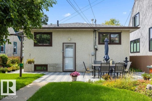 9823 151 Street Nw, Edmonton, AB - Outdoor