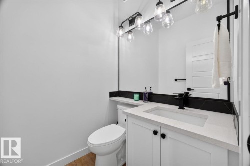52 Edgefield Way, St. Albert, AB - Indoor Photo Showing Bathroom