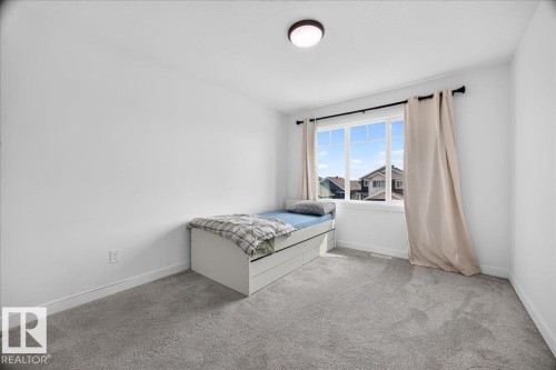 52 Edgefield Way, St. Albert, AB - Indoor Photo Showing Bedroom