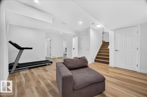 52 Edgefield Way, St. Albert, AB - Indoor