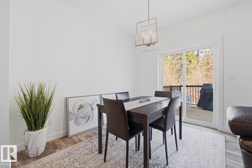 #19 5122 213A St Nw, Edmonton, AB - Indoor Photo Showing Dining Room