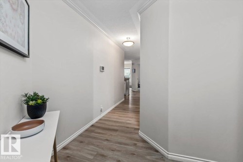 #206 9938 104 St Nw, Edmonton, AB - Indoor Photo Showing Other Room