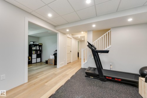 25 Daly Place, Fort Saskatchewan, AB - Indoor Photo Showing Gym Room