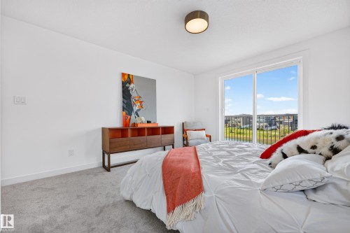 34 Eldridge Point(E), St. Albert, AB - Indoor Photo Showing Bedroom
