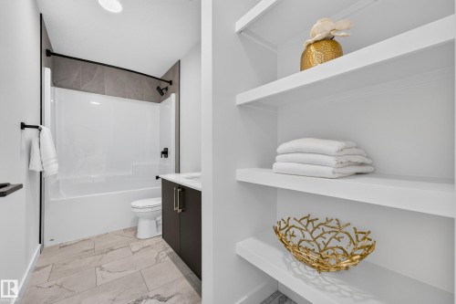 34 Eldridge Point(E), St. Albert, AB - Indoor Photo Showing Bathroom