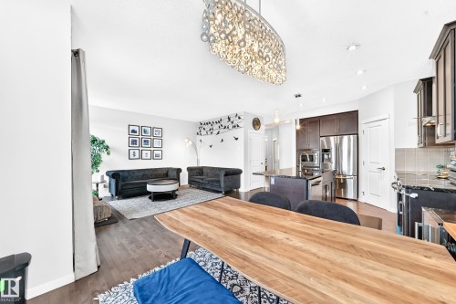 6122 175A Avenue Nw, Edmonton, AB - Indoor