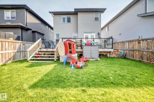 6122 175A Avenue Nw, Edmonton, AB - Outdoor With Exterior