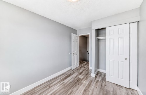167 Roseland Village Nw, Edmonton, AB - Indoor Photo Showing Other Room
