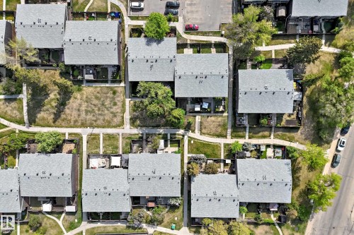 167 Roseland Village Nw, Edmonton, AB - Outdoor With View