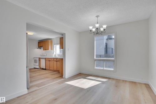 4712 49 Street, Calmar, AB - Indoor