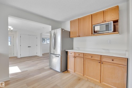 4712 49 Street, Calmar, AB - Indoor Photo Showing Kitchen