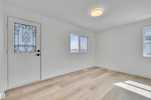 4712 49 Street, Calmar, AB - Indoor Photo Showing Other Room