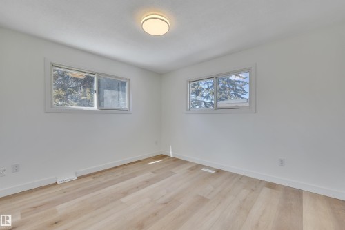4712 49 Street, Calmar, AB - Indoor Photo Showing Other Room
