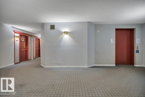 #404 17511 98A Av Nw, Edmonton, AB - Indoor Photo Showing Other Room