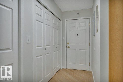 #404 17511 98A Av Nw, Edmonton, AB - Indoor Photo Showing Other Room