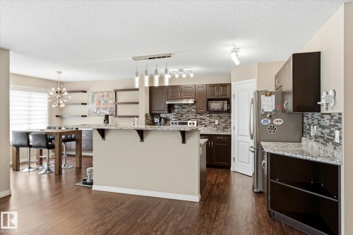 757 173B Street Sw, Edmonton, AB - Indoor Photo Showing Kitchen With Upgraded Kitchen