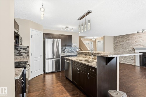 757 173B Street Sw, Edmonton, AB - Indoor Photo Showing Kitchen With Double Sink With Upgraded Kitchen