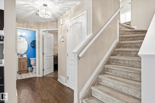 757 173B Street Sw, Edmonton, AB - Indoor Photo Showing Other Room