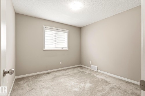 757 173B Street Sw, Edmonton, AB - Indoor Photo Showing Other Room