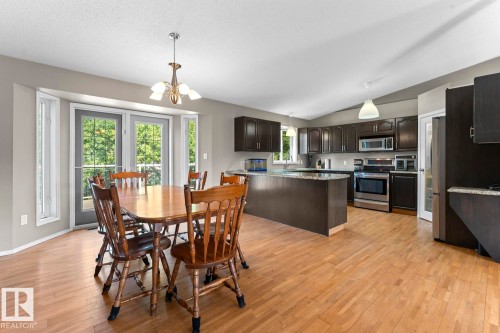 812 12 Avenue, Cold Lake, AB - Indoor