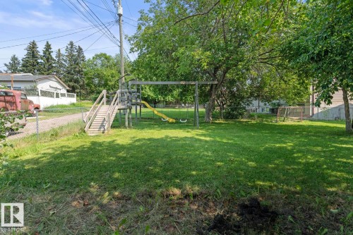 812 12 Avenue, Cold Lake, AB - Outdoor