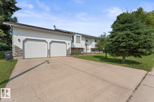 812 12 Avenue, Cold Lake, AB - Outdoor