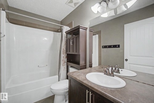 5 Cypress Link, Fort Saskatchewan, AB - Indoor Photo Showing Bathroom