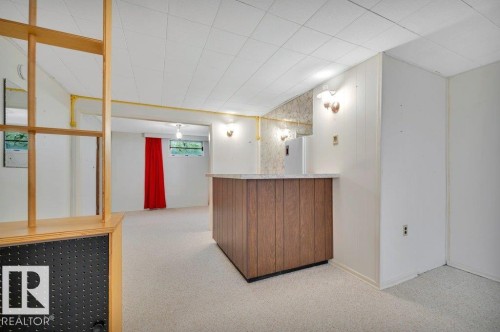 8507 70 Street Nw, Edmonton, AB - Indoor Photo Showing Other Room