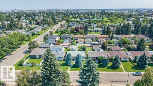 8507 70 Street Nw, Edmonton, AB - Outdoor With View