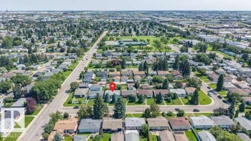 8507 70 Street Nw, Edmonton, AB - Outdoor With View
