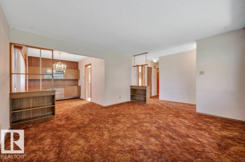 8507 70 Street Nw, Edmonton, AB - Indoor Photo Showing Other Room