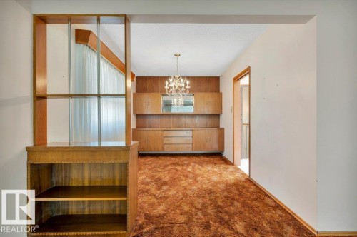 8507 70 Street Nw, Edmonton, AB - Indoor Photo Showing Other Room